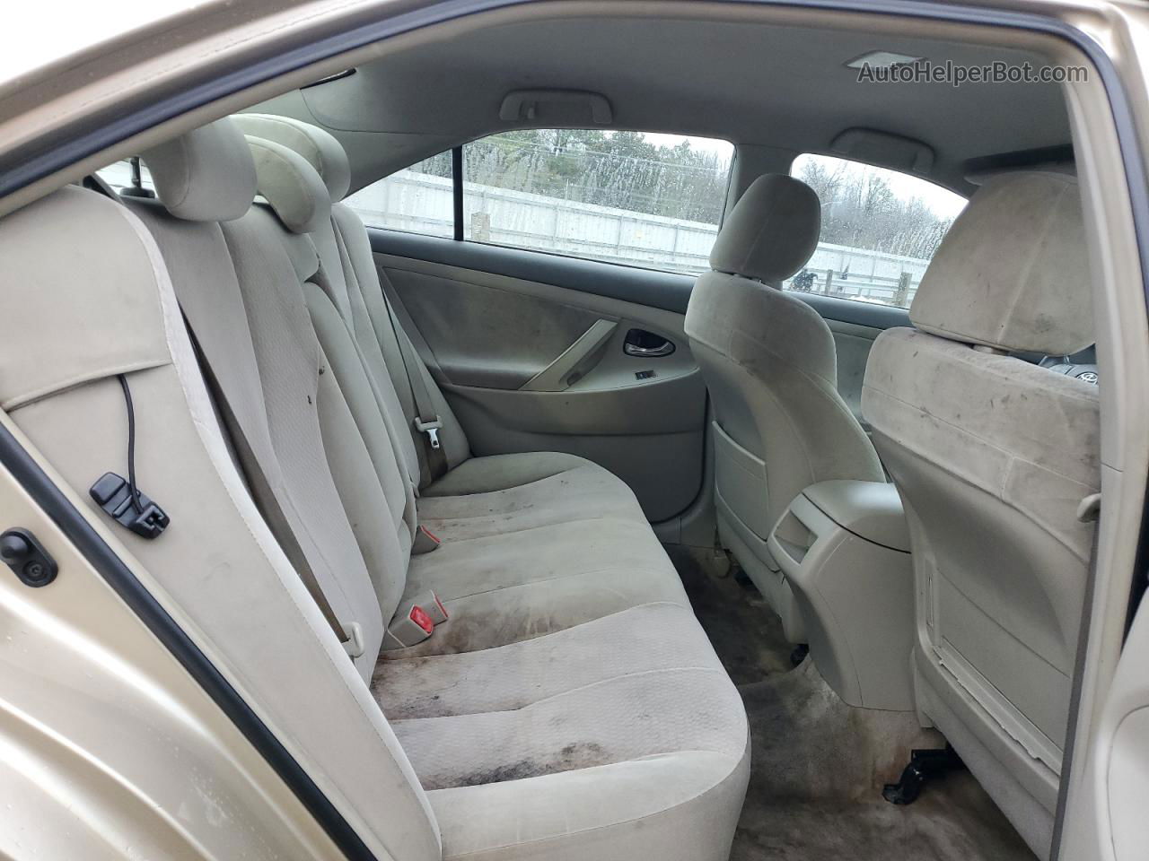 2011 Toyota Camry Base Gold vin: 4T1BF3EK4BU119812
