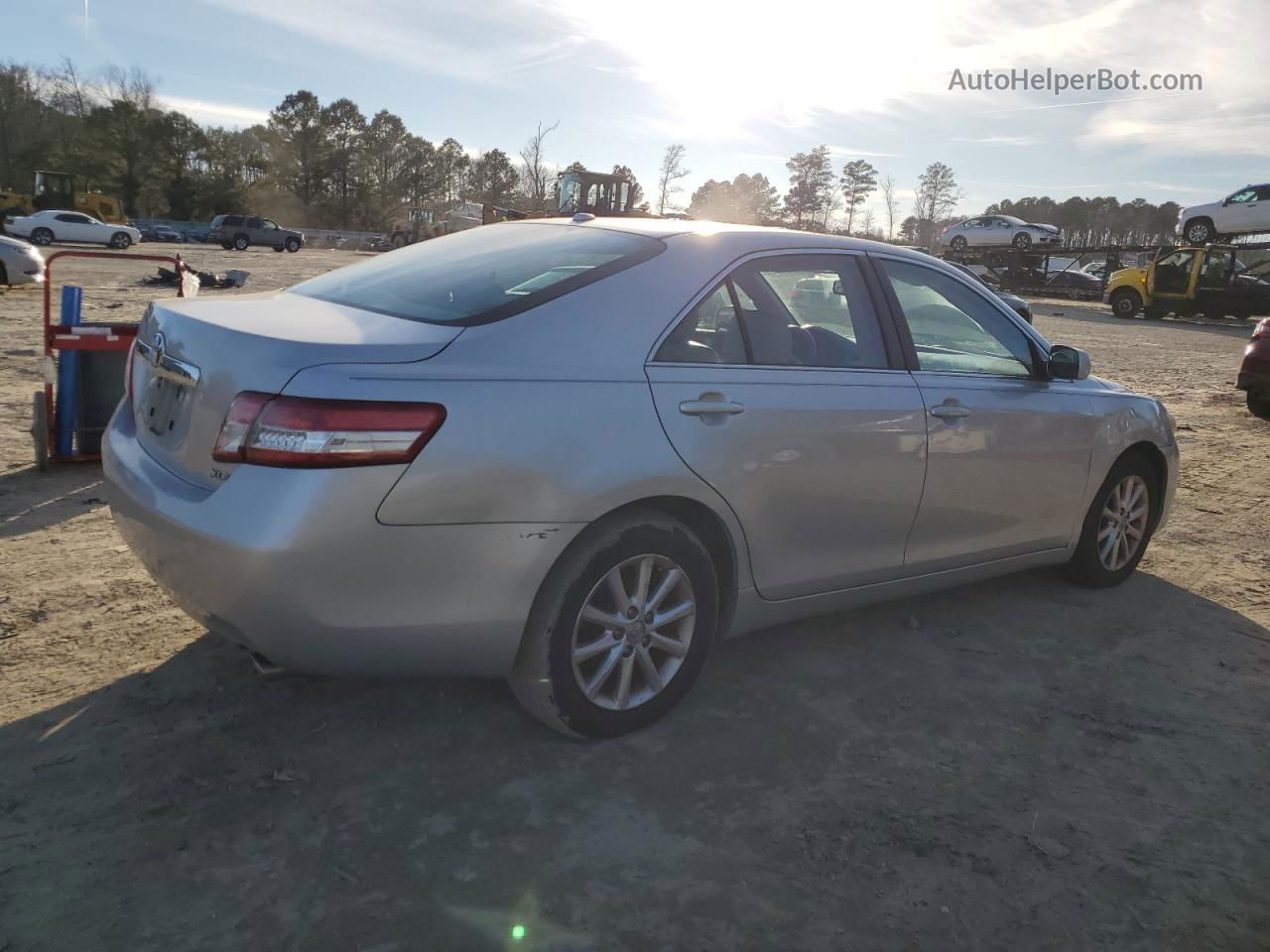 2011 Toyota Camry Base Silver vin: 4T1BF3EK4BU131281