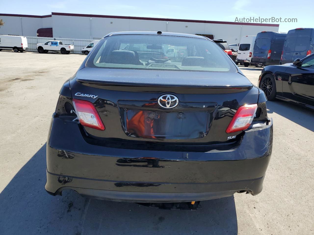 2011 Toyota Camry Base Черный vin: 4T1BF3EK4BU175068