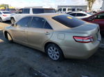 2011 Toyota Camry Base Бежевый vin: 4T1BF3EK4BU208523