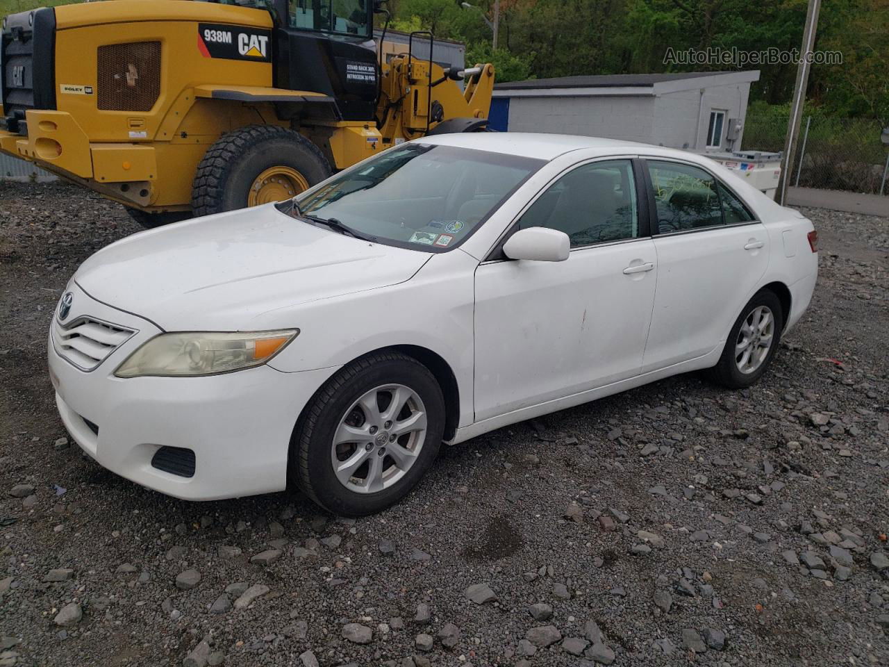 2011 Toyota Camry Base Белый vin: 4T1BF3EK4BU601647