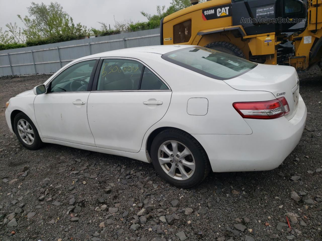 2011 Toyota Camry Base Белый vin: 4T1BF3EK4BU601647