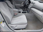 2011 Toyota Camry Le Серебряный vin: 4T1BF3EK4BU610476