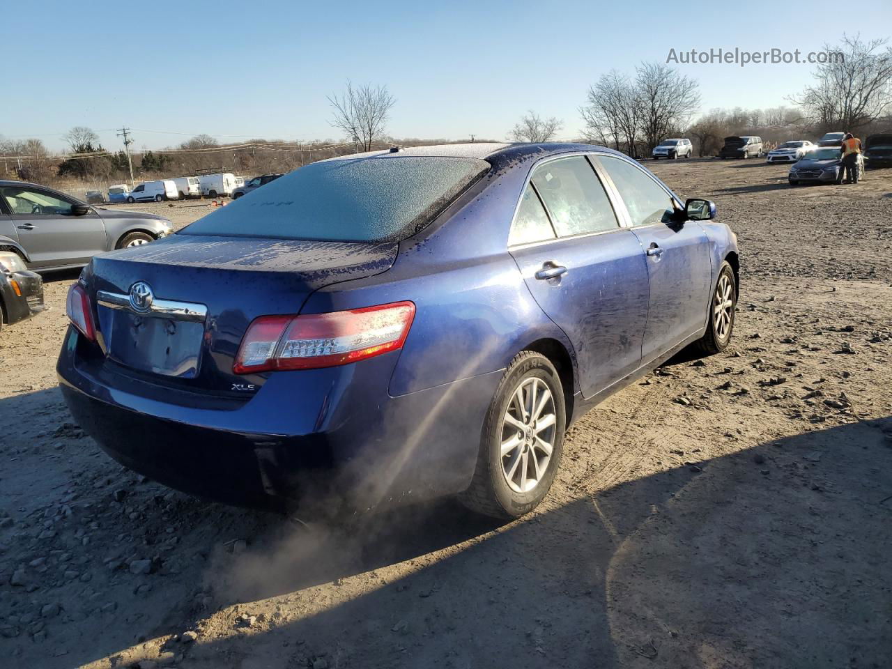 2011 Toyota Camry Base Blue vin: 4T1BF3EK4BU663694