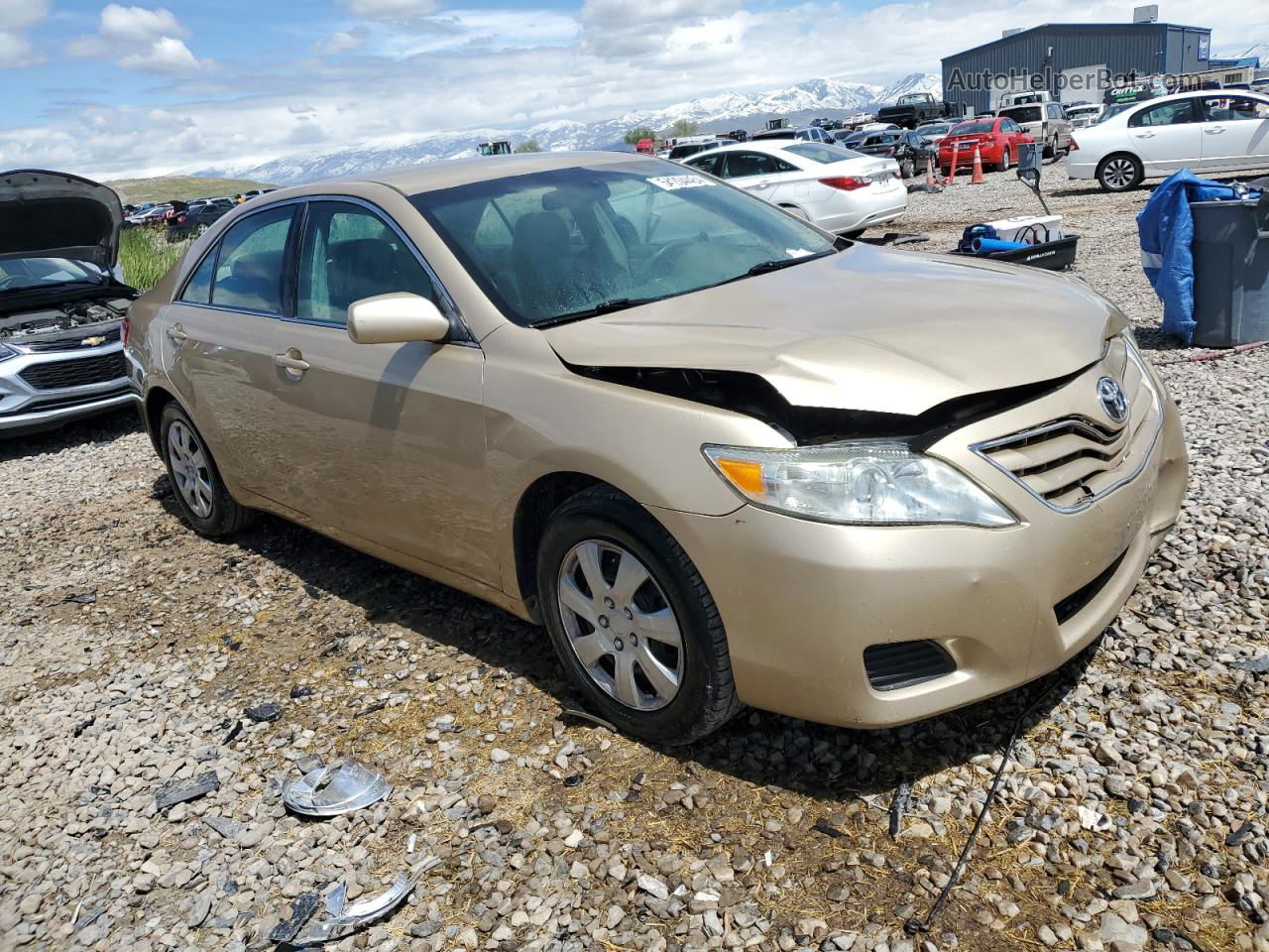 2011 Toyota Camry Base Beige vin: 4T1BF3EK5BU669276