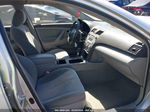 2011 Toyota Camry Le Серебряный vin: 4T1BF3EK5BU686479