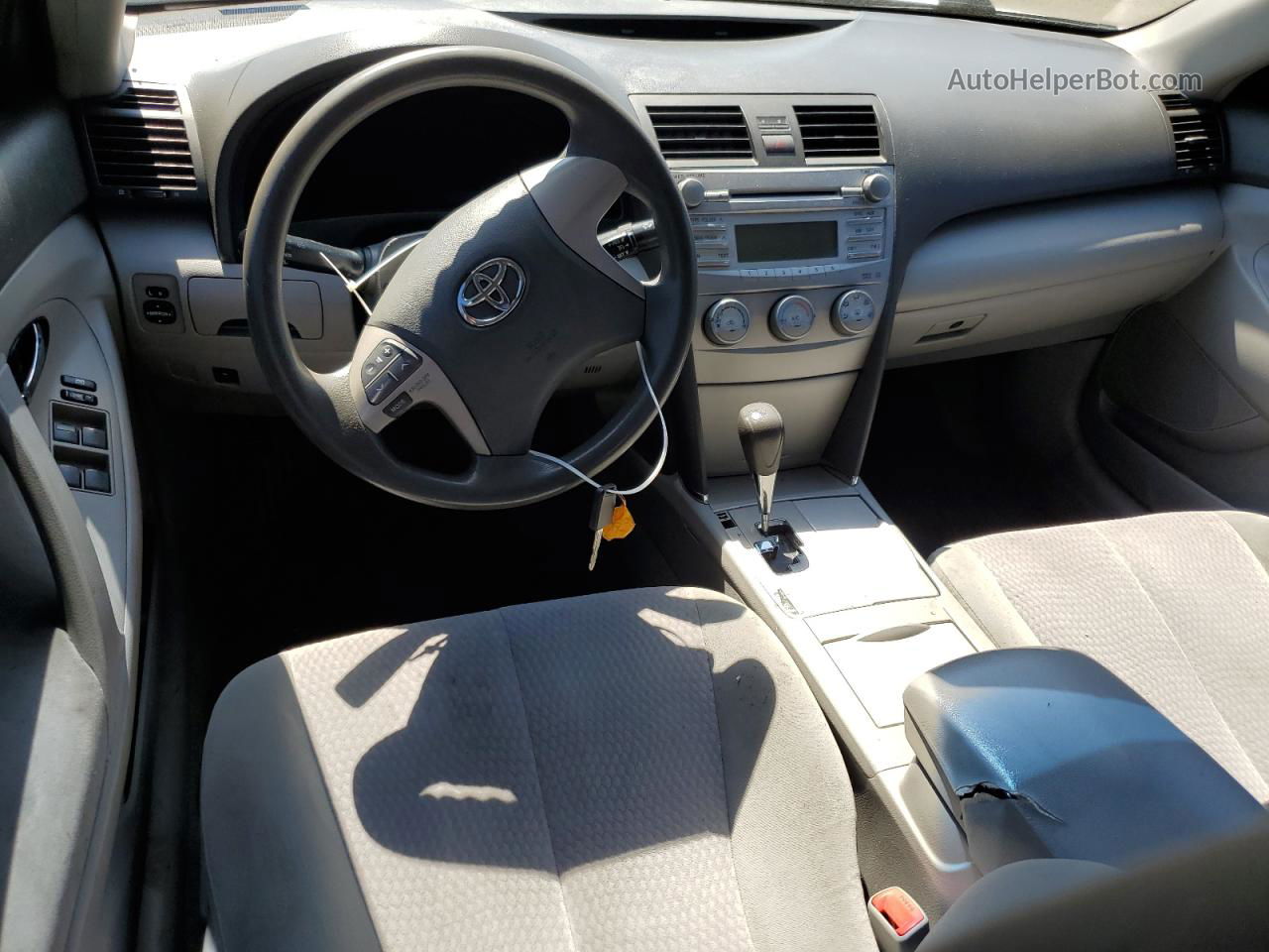 2011 Toyota Camry Base White vin: 4T1BF3EK5BU725149