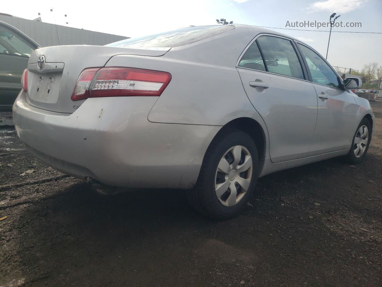 2011 Toyota Camry Base Silver vin: 4T1BF3EK5BU744882