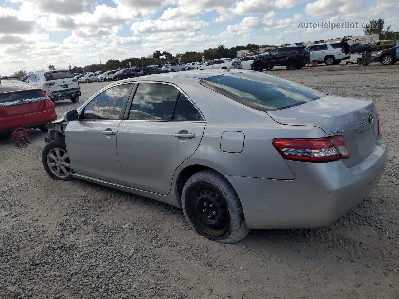 2011 Toyota Camry Base Silver vin: 4T1BF3EK6BU172589