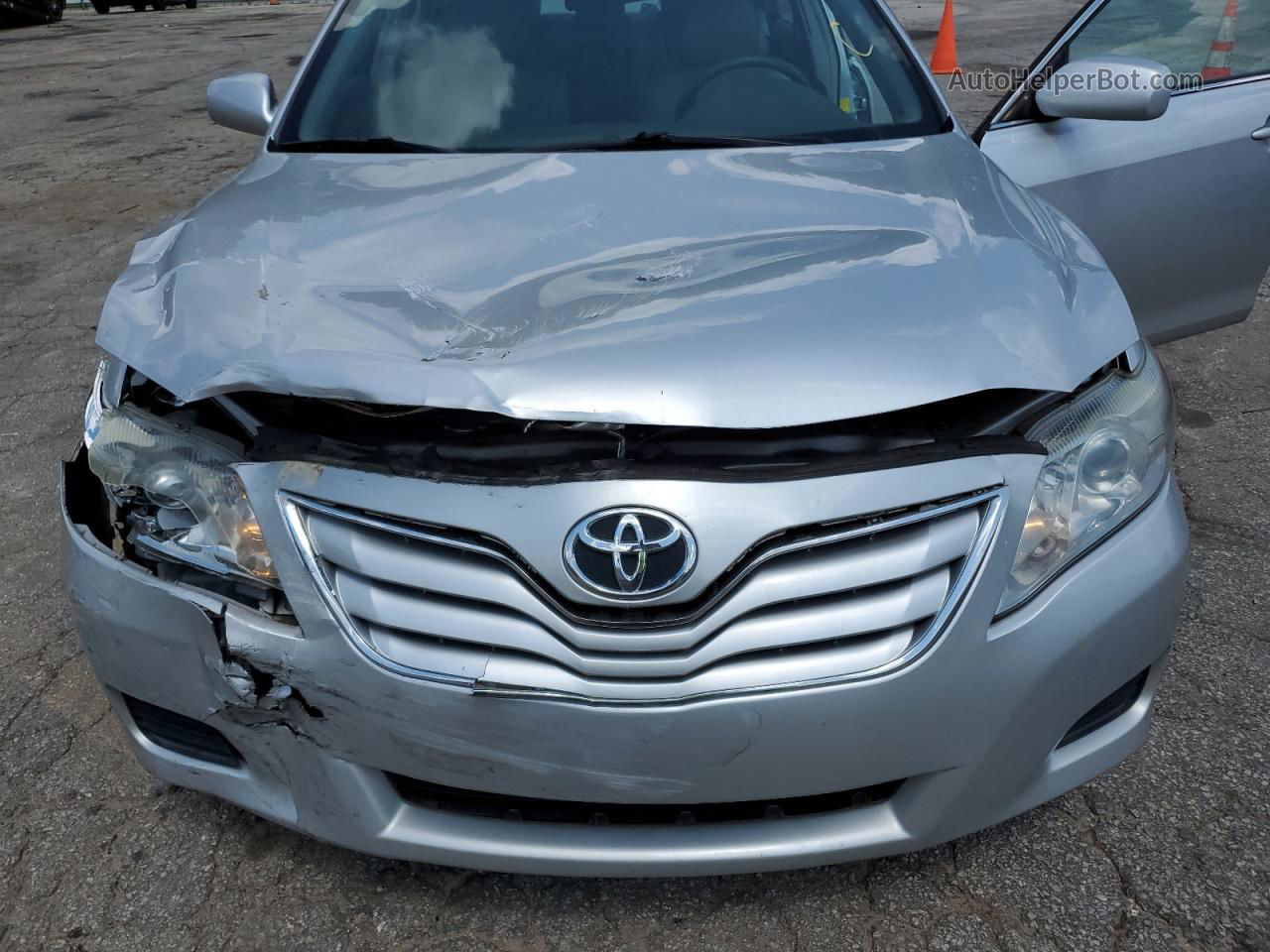 2011 Toyota Camry Base Серебряный vin: 4T1BF3EK6BU183978