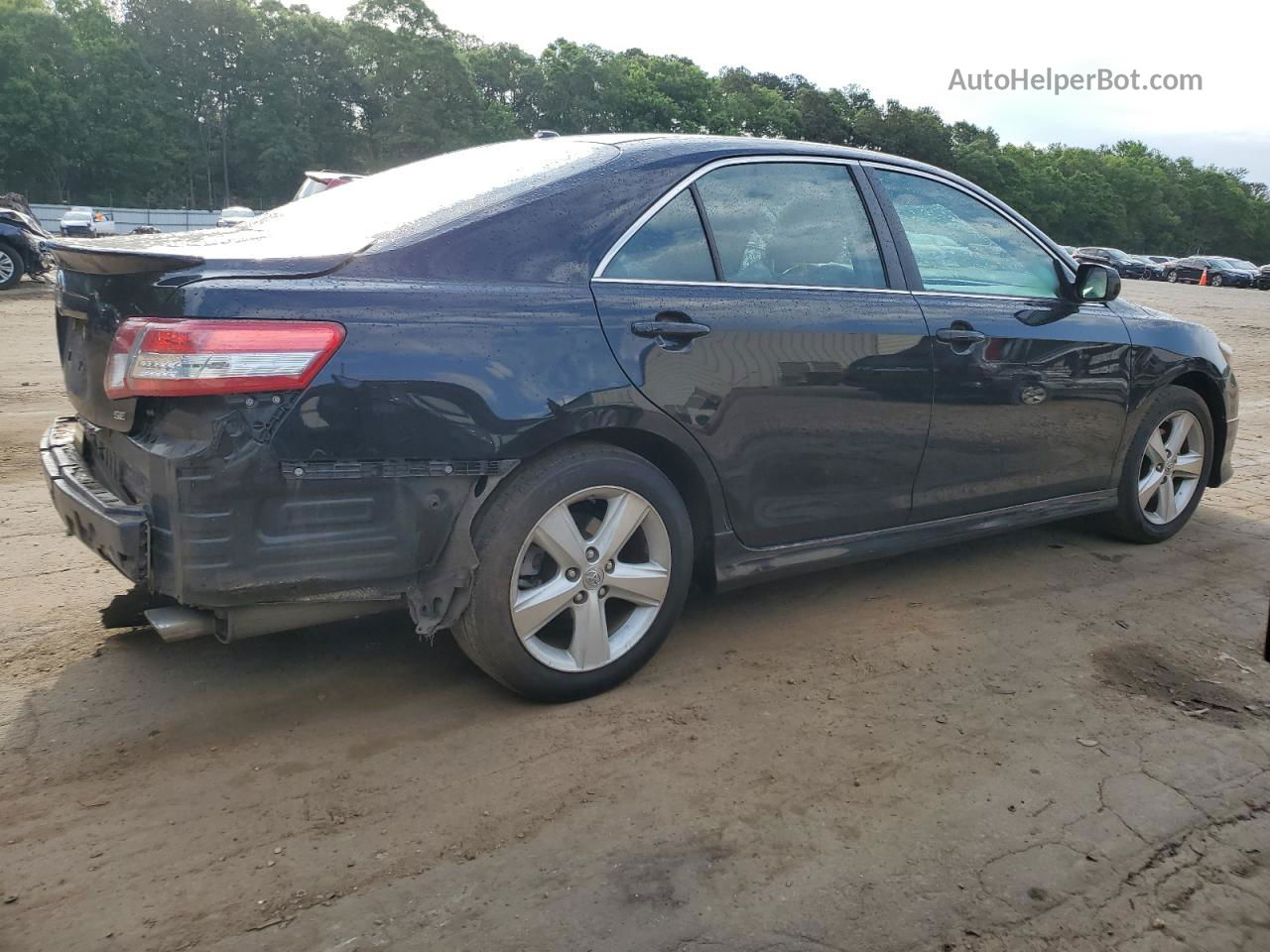 2011 Toyota Camry Base Черный vin: 4T1BF3EK6BU223153