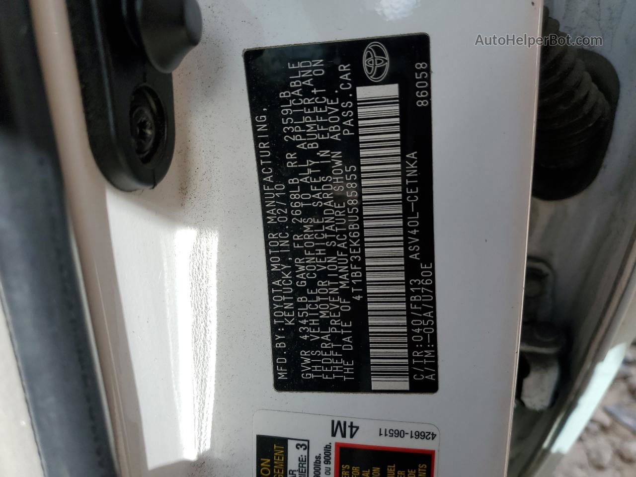 2011 Toyota Camry Base White vin: 4T1BF3EK6BU585855