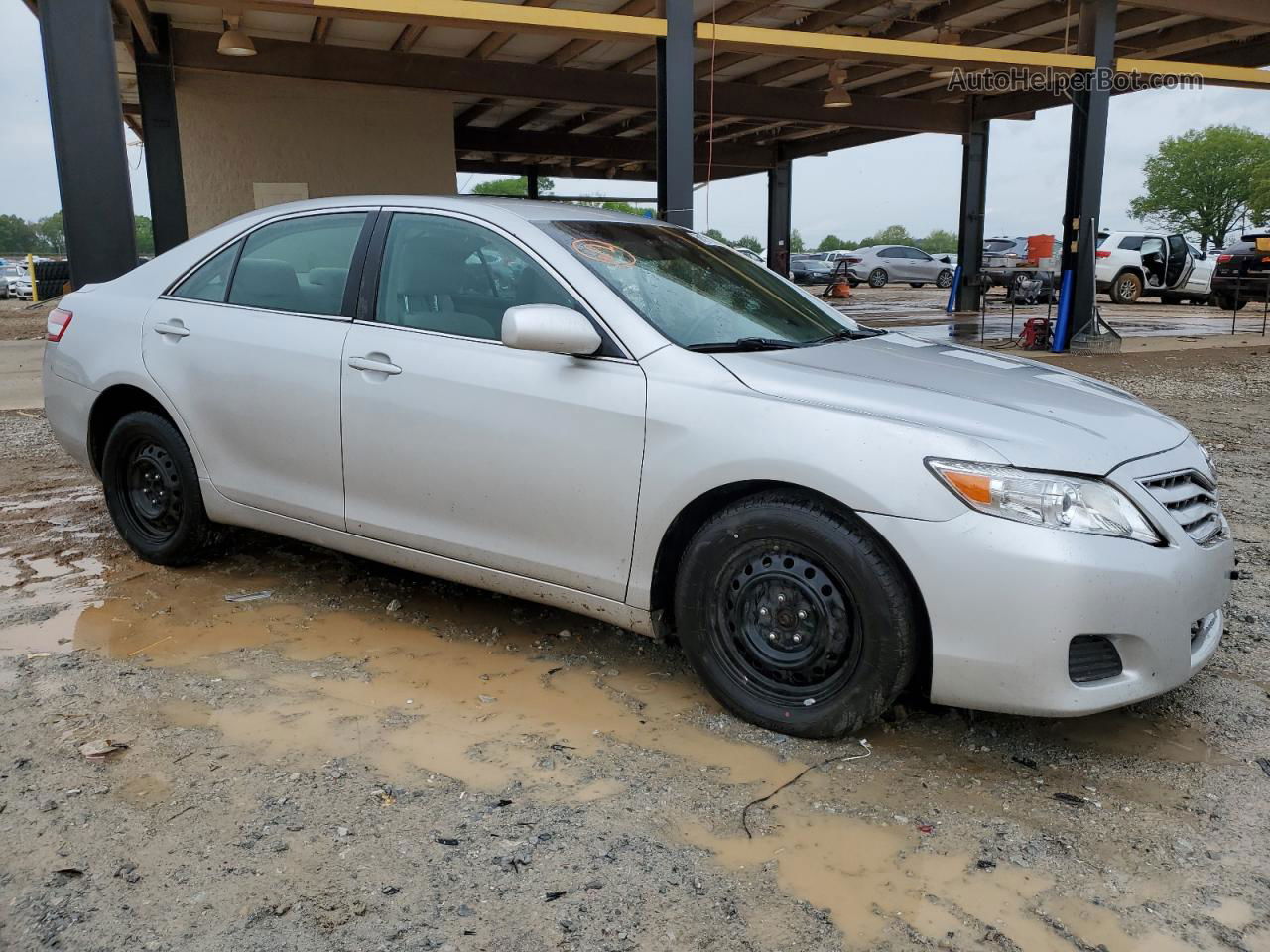 2011 Toyota Camry Base Silver vin: 4T1BF3EK6BU646394