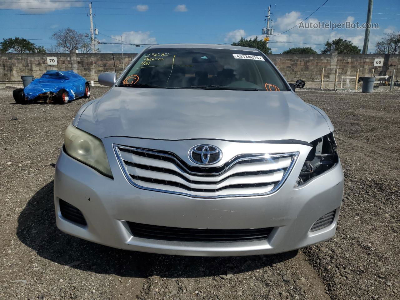 2011 Toyota Camry Base Silver vin: 4T1BF3EK6BU690296