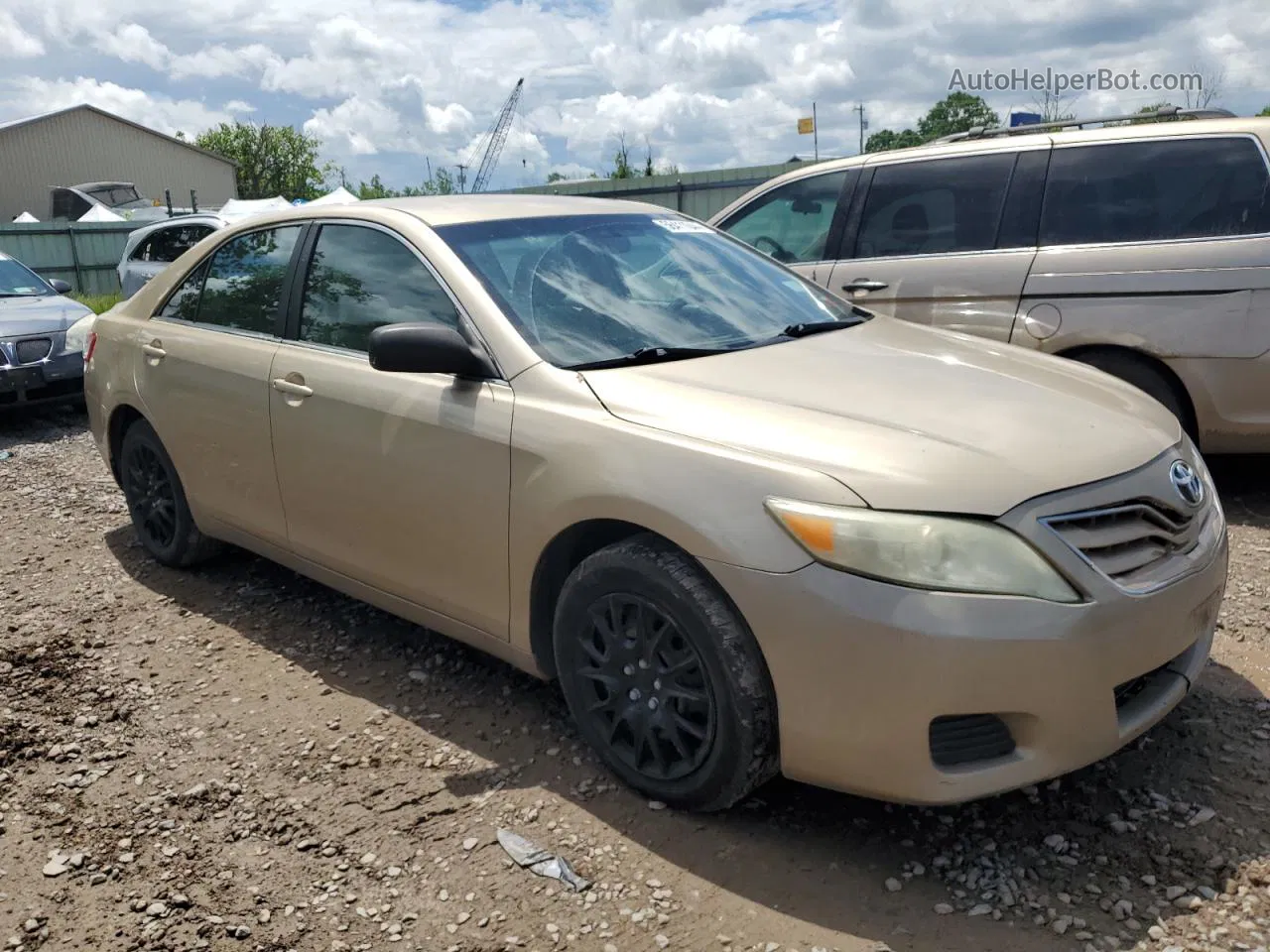 2011 Toyota Camry Base Gold vin: 4T1BF3EK6BU697667