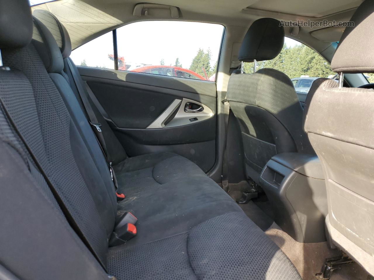 2011 Toyota Camry Base Серебряный vin: 4T1BF3EK7BU218883