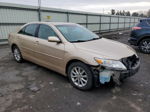 2011 Toyota Camry Base Золотой vin: 4T1BF3EK7BU222741