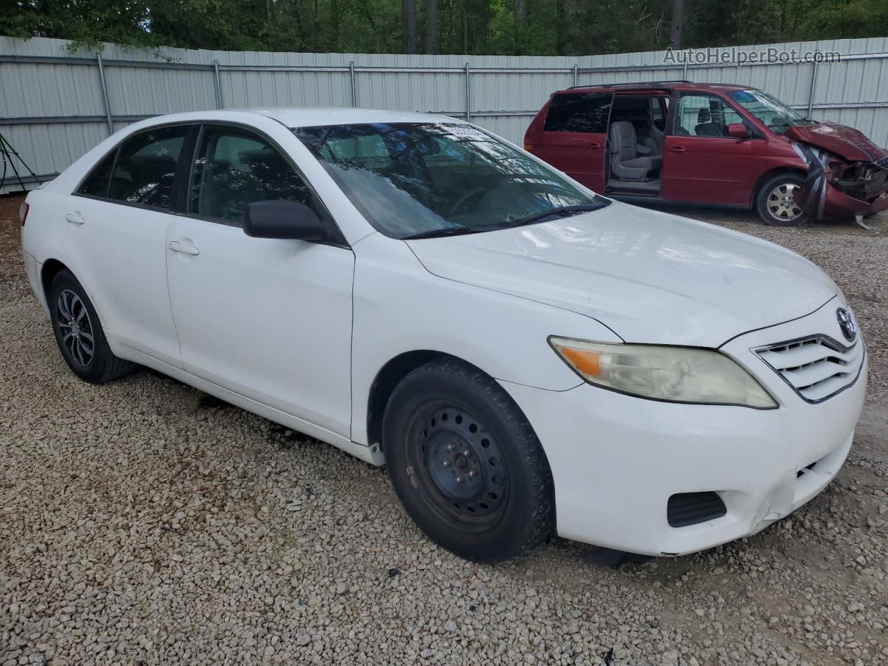 2011 Toyota Camry Base White vin: 4T1BF3EK7BU604056