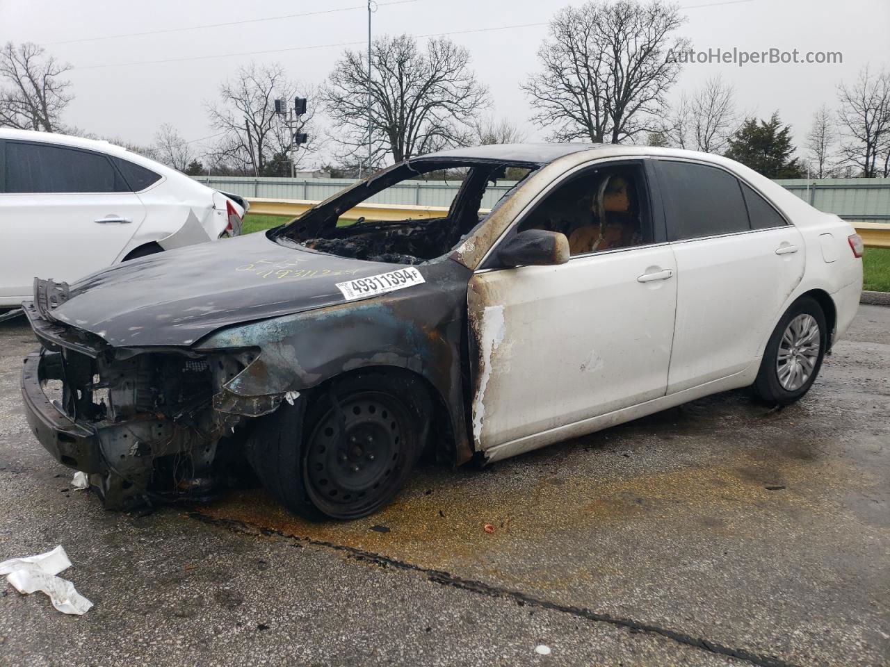 2011 Toyota Camry Base White vin: 4T1BF3EK7BU615624