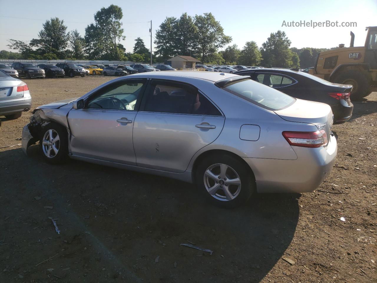 2011 Toyota Camry Base Серебряный vin: 4T1BF3EK7BU777396