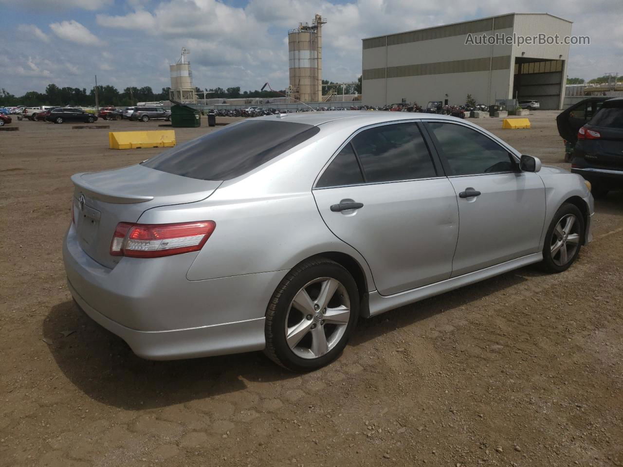 2011 Toyota Camry Base Silver vin: 4T1BF3EK8BU153574