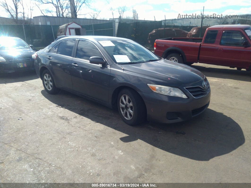 2011 Toyota Camry Le Gray vin: 4T1BF3EK8BU164381