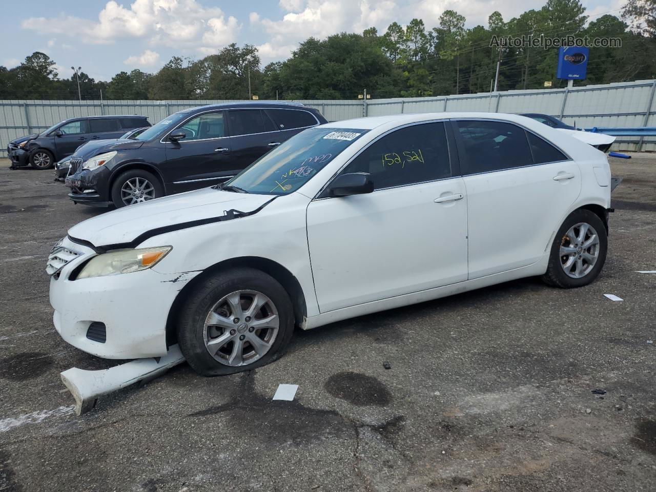 2011 Toyota Camry Base Белый vin: 4T1BF3EK8BU584173