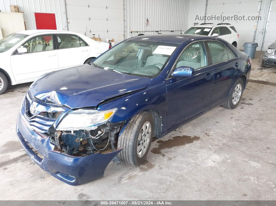 2011 Toyota Camry Le Blue vin: 4T1BF3EK8BU588188