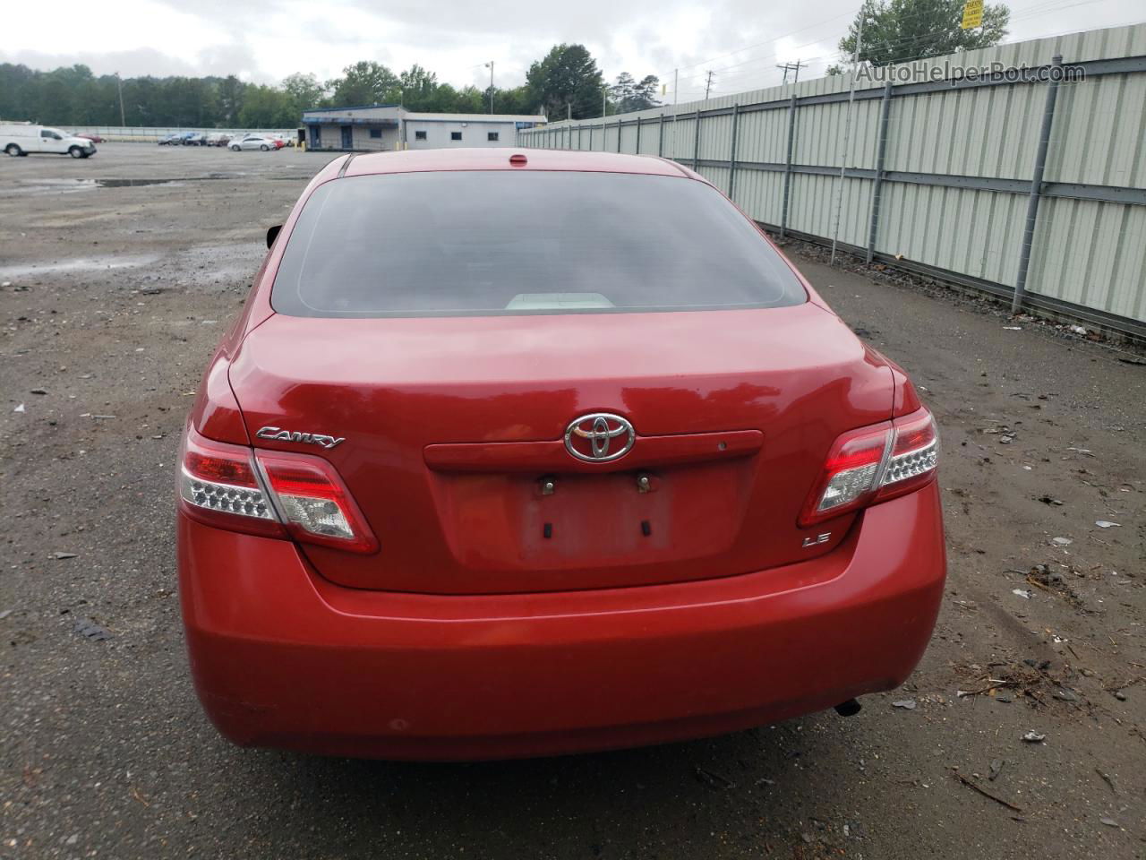 2011 Toyota Camry Base Red vin: 4T1BF3EK8BU610528