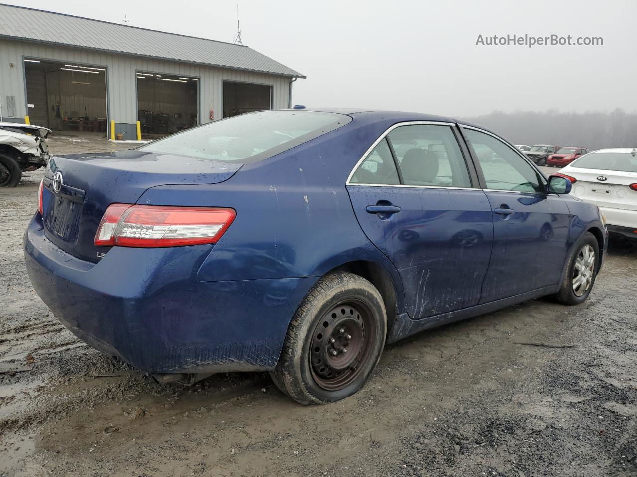 2011 Toyota Camry Base Blue vin: 4T1BF3EK8BU617298