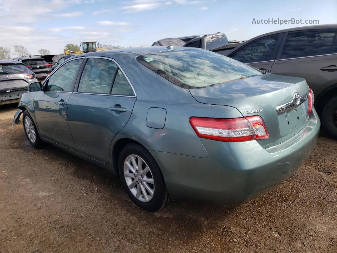 2011 Toyota Camry Base Turquoise vin: 4T1BF3EK8BU748523