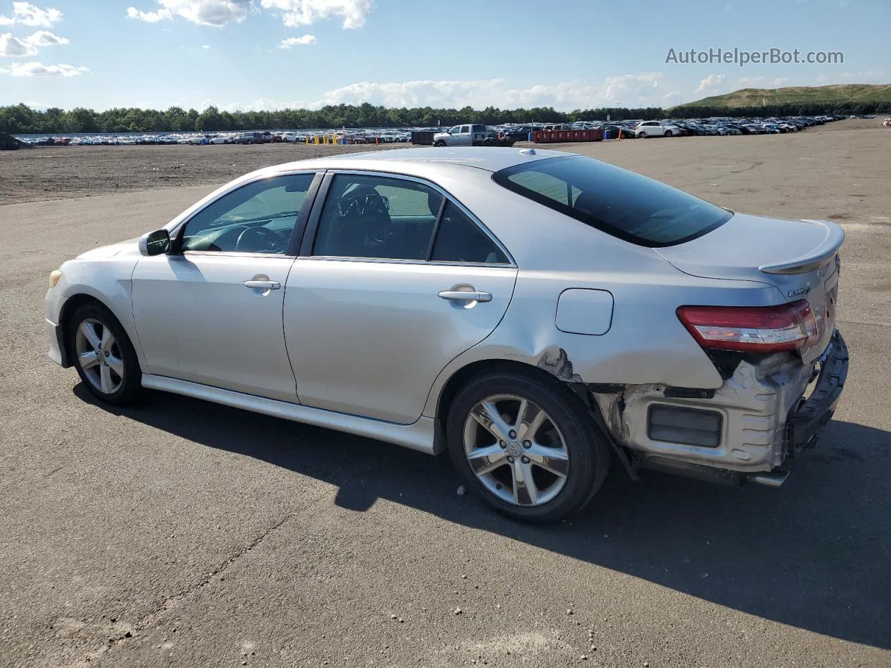 2011 Toyota Camry Base Silver vin: 4T1BF3EK9BU202023