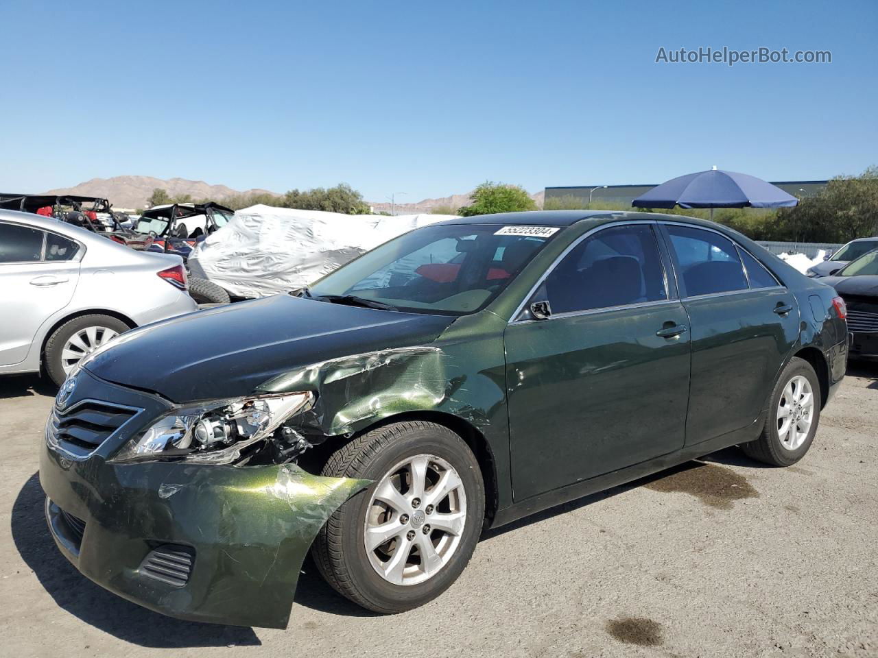 2011 Toyota Camry Base Green vin: 4T1BF3EK9BU622980