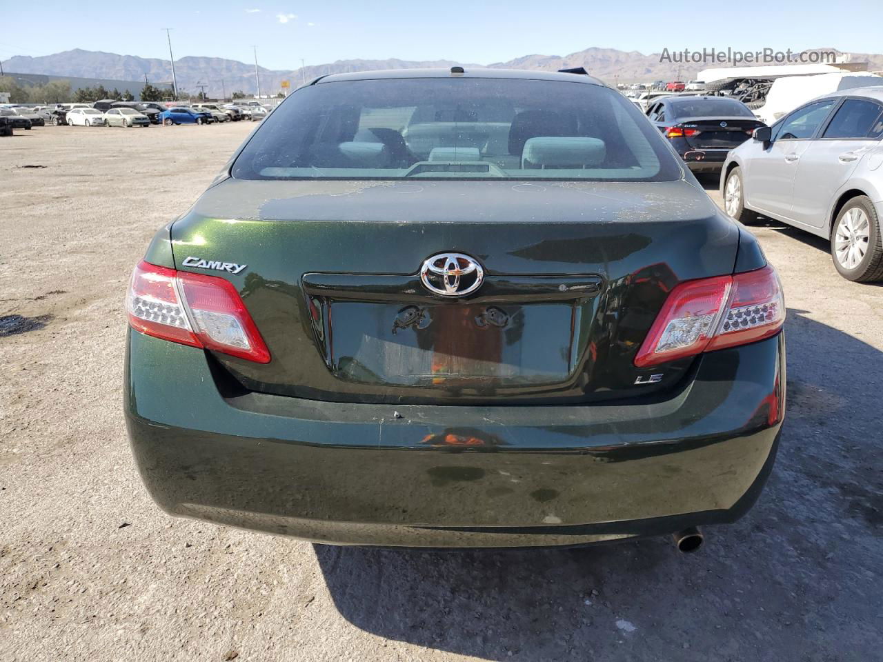 2011 Toyota Camry Base Green vin: 4T1BF3EK9BU622980