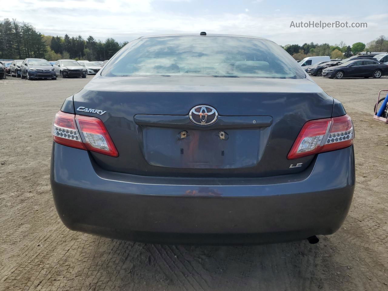 2011 Toyota Camry Base Silver vin: 4T1BF3EK9BU646325