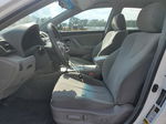 2011 Toyota Camry Base Белый vin: 4T1BF3EK9BU682175