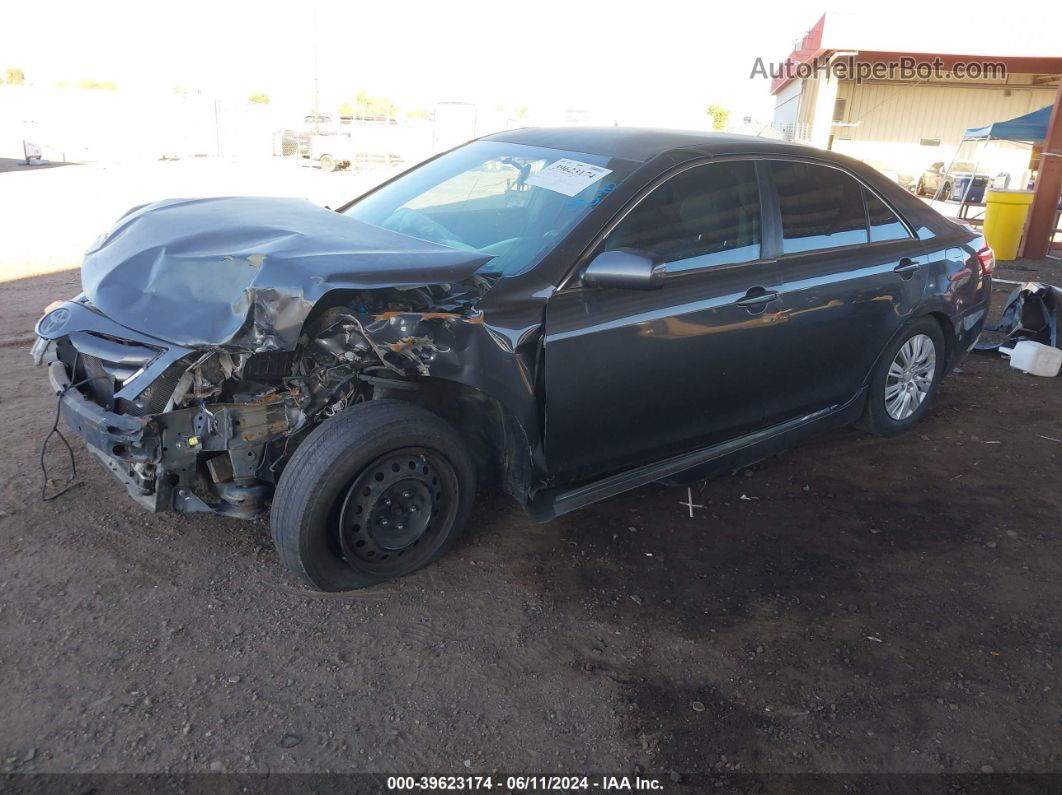 2011 Toyota Camry Le Gray vin: 4T1BF3EKXBU138283