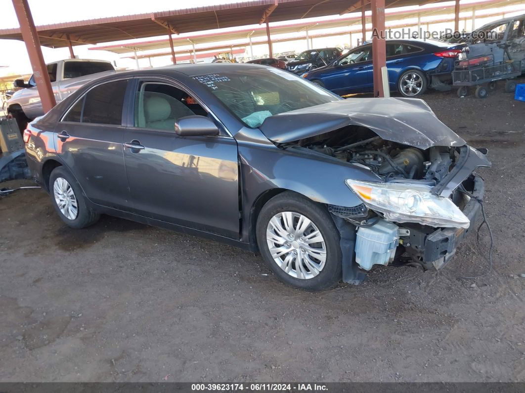 2011 Toyota Camry Le Gray vin: 4T1BF3EKXBU138283