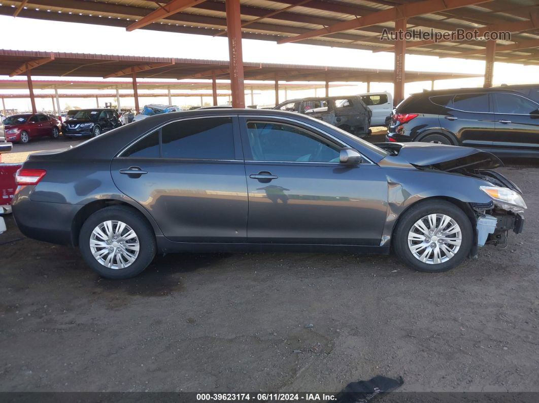 2011 Toyota Camry Le Gray vin: 4T1BF3EKXBU138283