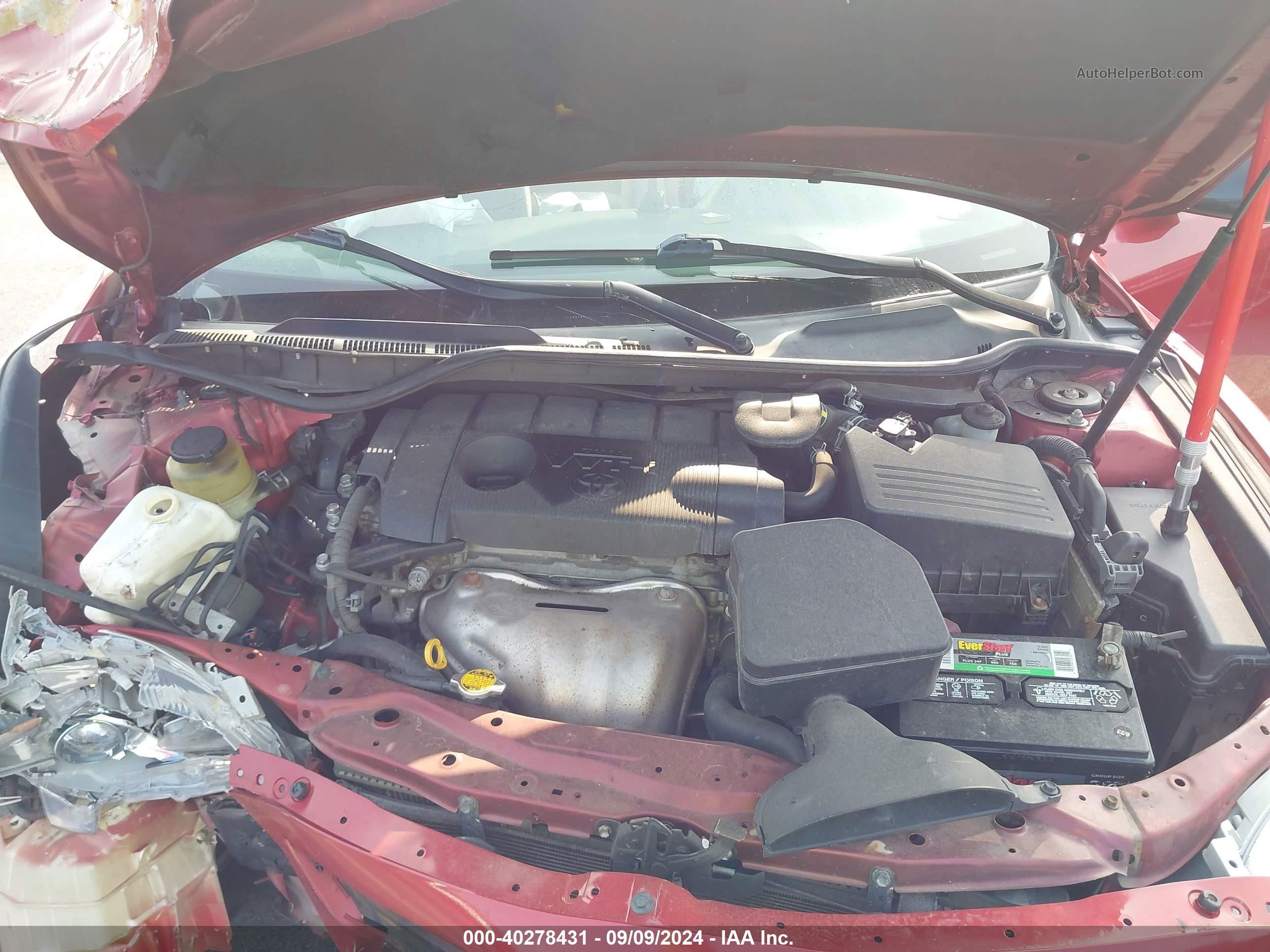 2011 Toyota Camry Se/le/xle Red vin: 4T1BF3EKXBU145752