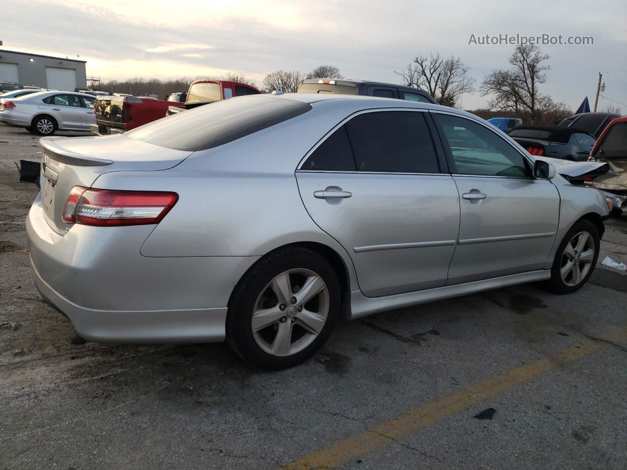 2011 Toyota Camry Base Silver vin: 4T1BF3EKXBU211636