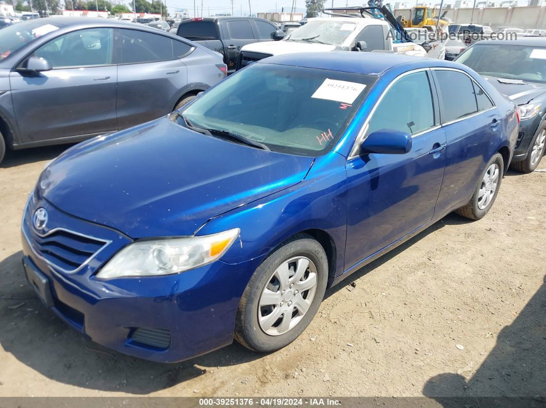 2011 Toyota Camry Le Blue vin: 4T1BF3EKXBU586085