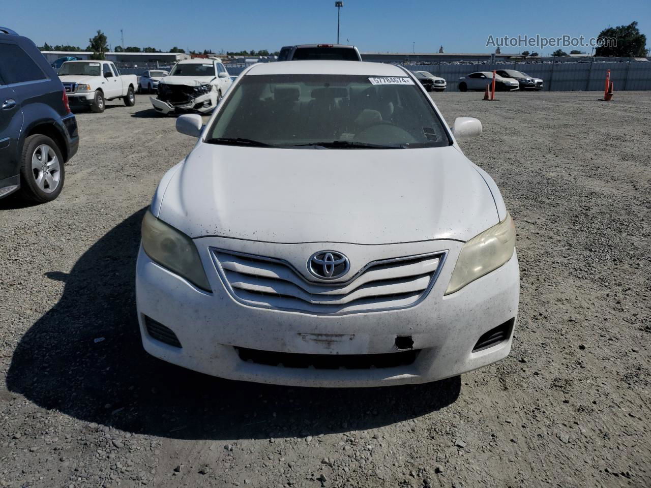 2011 Toyota Camry Base White vin: 4T1BF3EKXBU713918