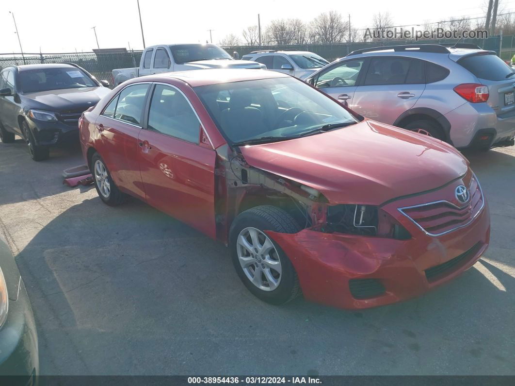 2011 Toyota Camry Le Red vin: 4T1BF3EKXBU738320