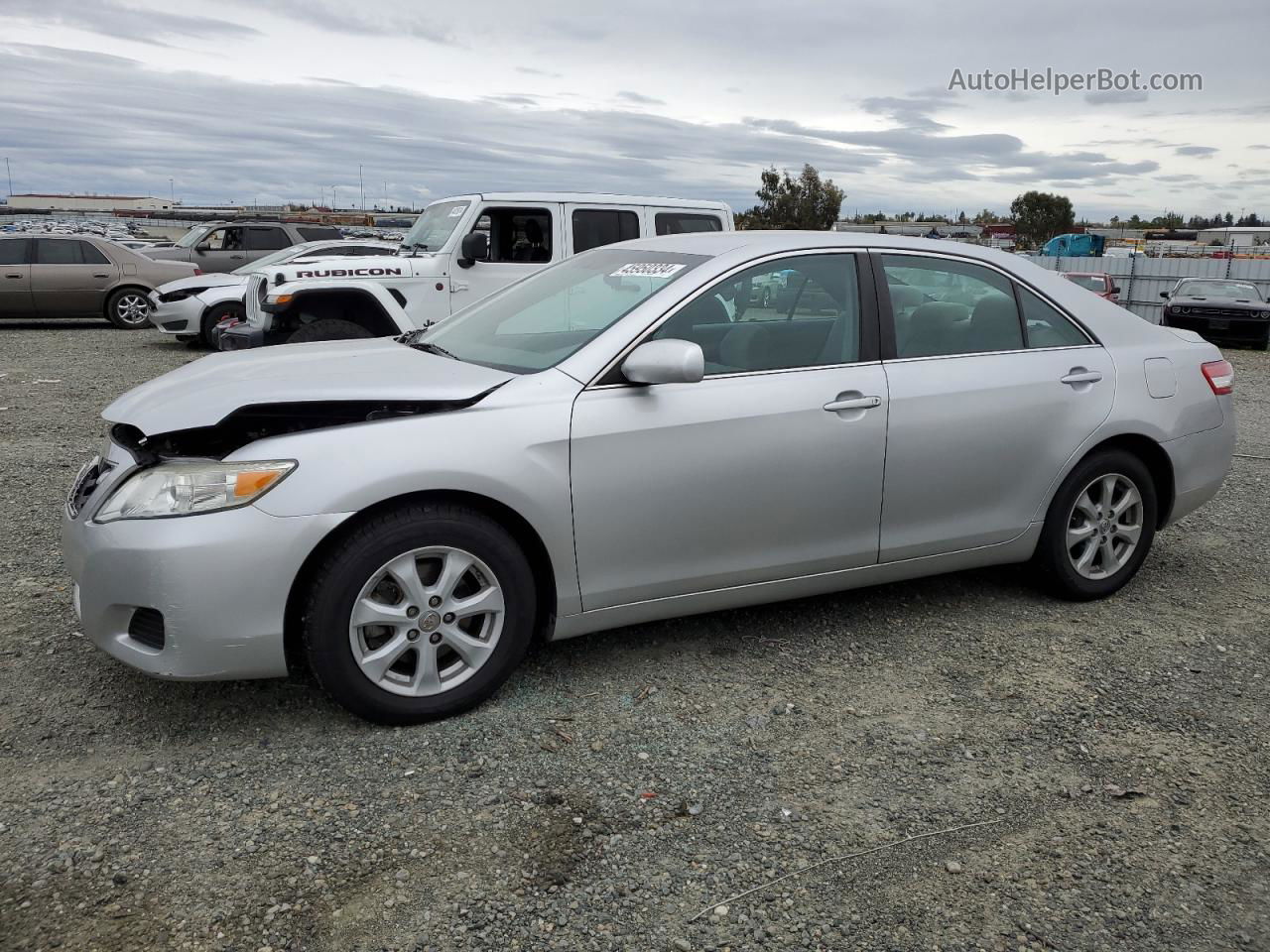 2011 Toyota Camry Base Silver vin: 4T1BF3EKXBU752511