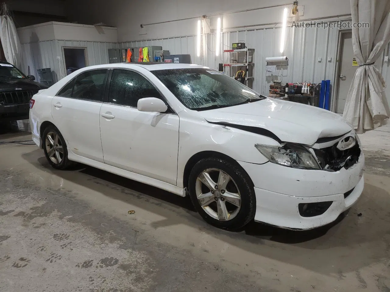 2011 Toyota Camry Base Белый vin: 4T1BF3EKXBU760348