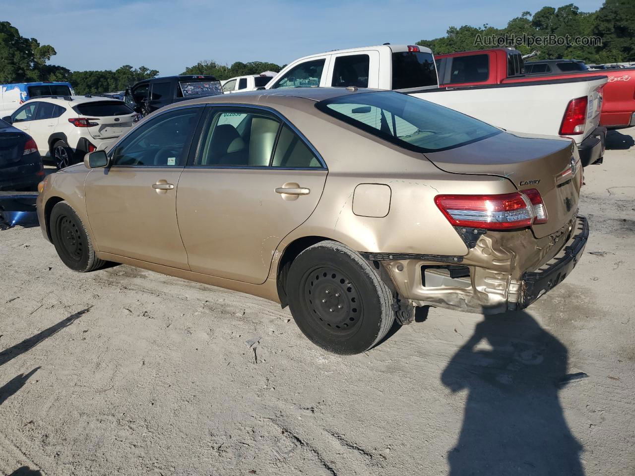 2011 Toyota Camry Base Tan vin: 4T1BF3EKXBU771723