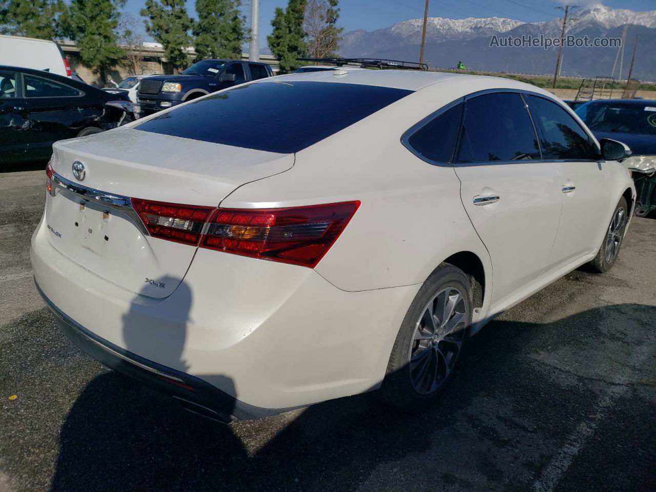 2016 Toyota Avalon Xle White vin: 4T1BK1EB1GU239834