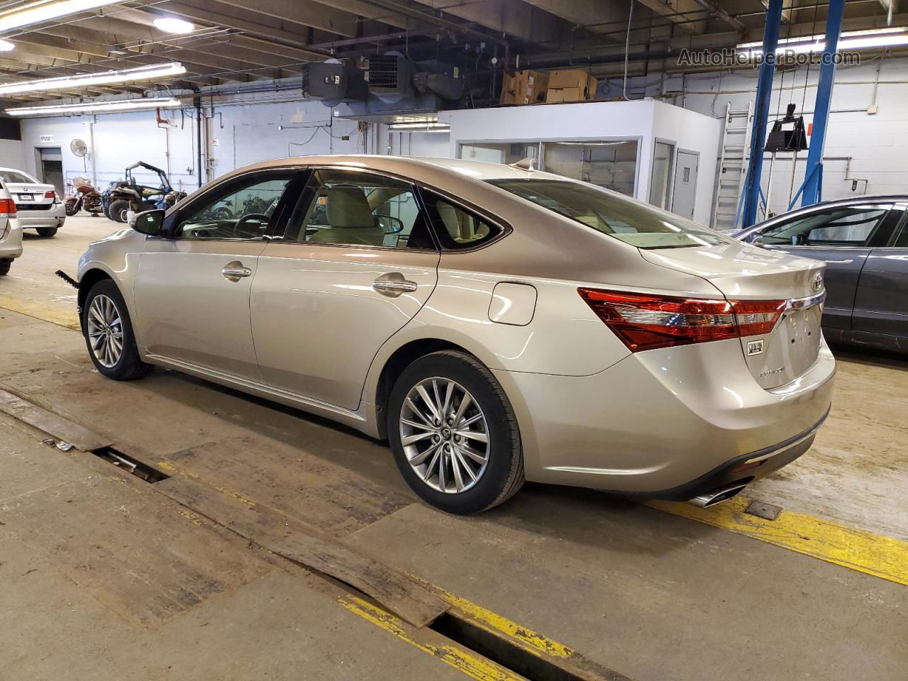 2016 Toyota Avalon Xle Золотой vin: 4T1BK1EB8GU242276