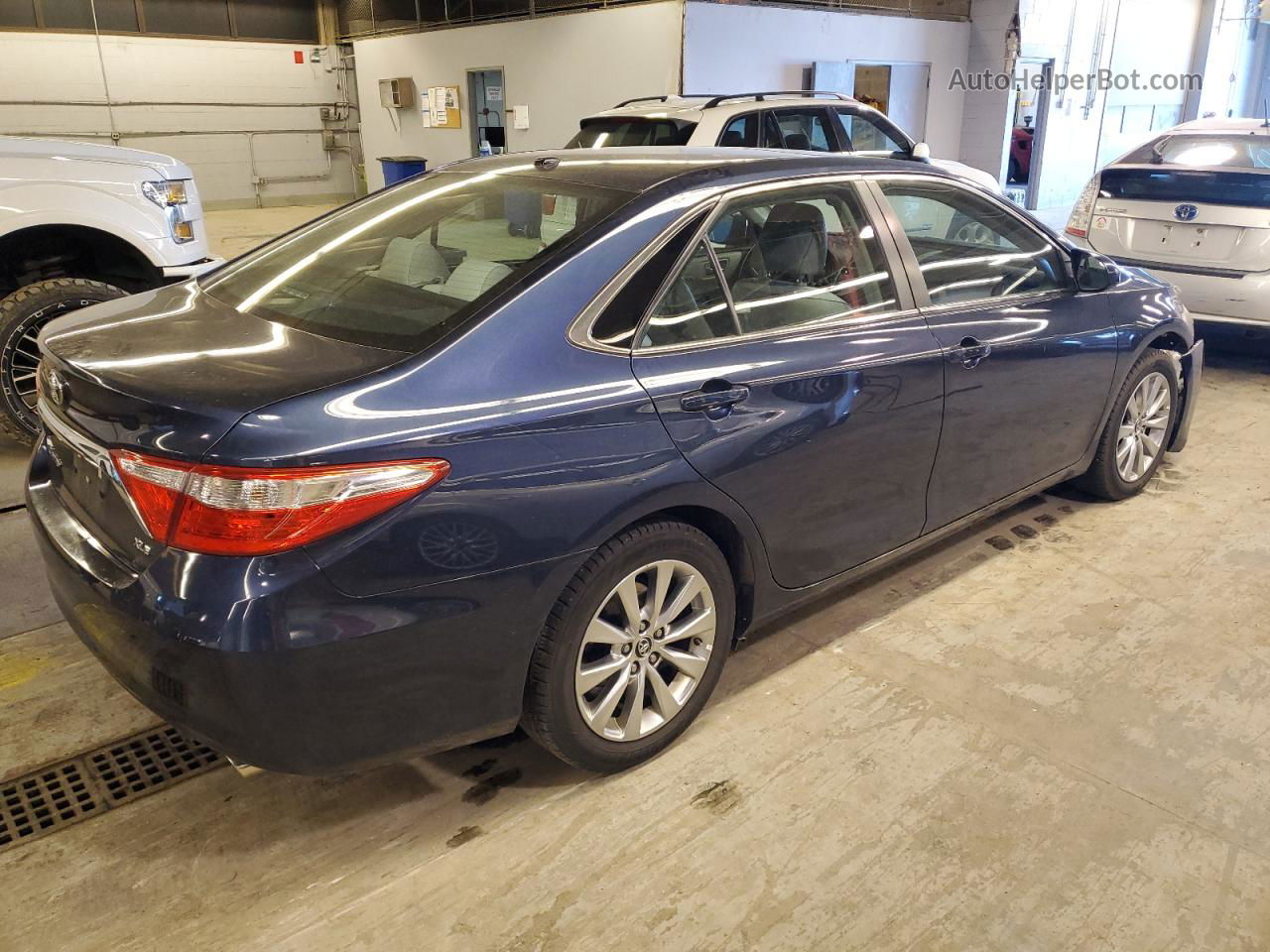 2016 Toyota Camry Xse Blue vin: 4T1BK1FK9GU570711